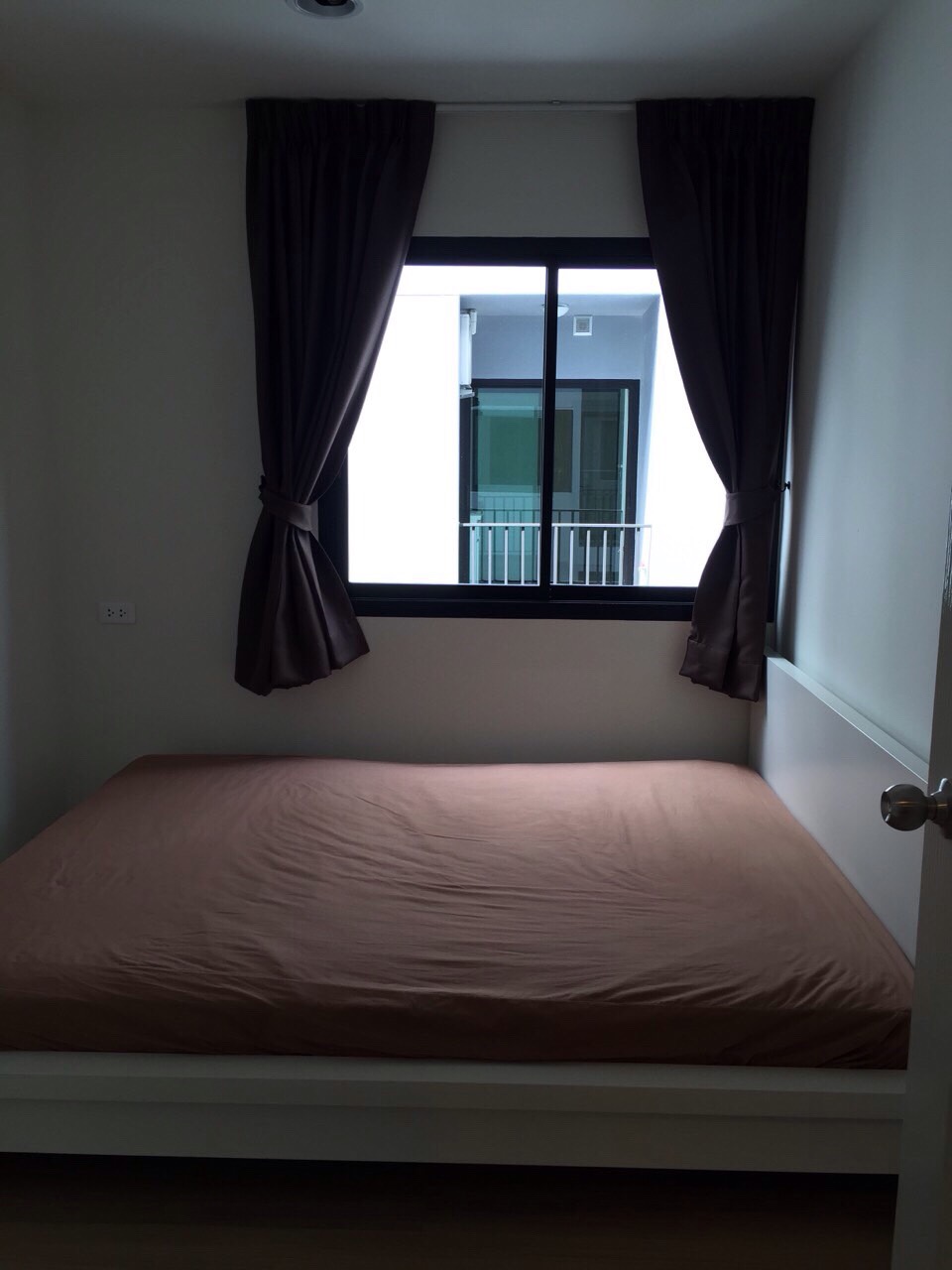 condo. B Loft Lite Sukhumvit 115 บี ลอฟท์ สุขุมวิท 115 1500000 BAHT  26 SQUARE METER ใกล้กับ BTS ปู่เจ้า ทำเลดีเยี่ยม สมุทรปราการ