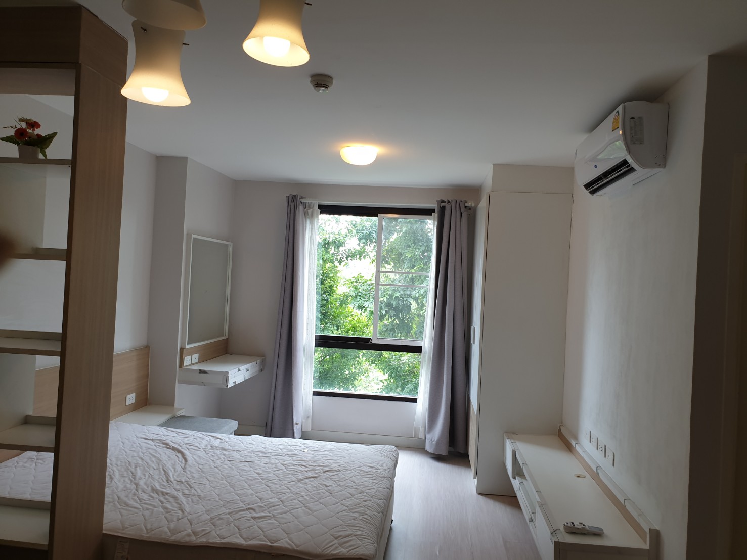 condo. Proud X 2 CONDO พราว เอ็กซ์ทู คอนโดมิเนียม 1 BEDROOM 1 BR 6500 – ไม่ไกลจาก เซ็นทรัลพลาซา แจ้งวัฒนะ ราคาเดียว –