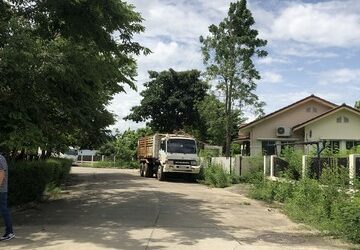 ที่ดินเปล่า ในหมู่บ้านวนาสิริ พาร์ควิลล์ พื้นที่ขนาดใหญ่ 123ตรว พร้อมสร้างบ้าน เงียบ สงบ