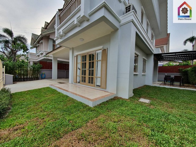 ให้เช่าด่วน ๆ บ้าน บ้านเดี่ยว พาร์คเวย์ ชาเล่ต์ รามคำแหง 190/1  ราคานี้คุ้มมาก