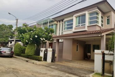 ID :  1549 ประกาศให้เช่า บ้าน บ้านเดี่ยว บางกอก บูเลอวาร์ด รามอินทรา – เสรีไทย 0 RAI 0 ngan 65 Square Wah 4 Bedroom 50000 thb   น่าอยู่มาก