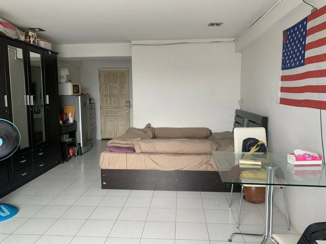 condominium J.C.Tower  เจ.ซี.ทาวเวอร์ 1Bedroom 33 sq.m. 1200000 BAHT. ไม่ไกลจาก – เดินทางง่าย
