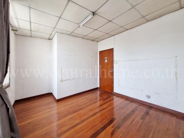 R1 บ้านแฝด หมู่บ้าน โชคไพศาล ดอนเมือง ใกล้  BTS สถานี ดอนเมือง