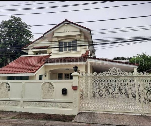 P1 บ้านเดี่ยว หมู่บ้าน ชลลดา รามอินทรา ใกล้ รถไฟฟ้า สายสีชมพู