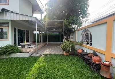 บ้าน  หมู่บ้านทิวสน1  ซอยลาดพร้าว 87 แยก 20  2 Bedroom 7300000 THAI BAHT   ราคานี้คุ้มมาก