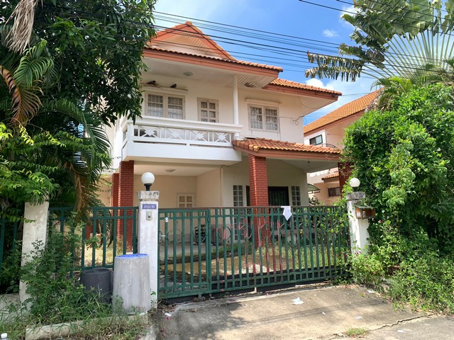 บ้านเด่นชัย 54 ตรว. ซอยมังกร 1 ใน ย่านชุมชนขนาดใหญ่ ของสมุทรปราการ