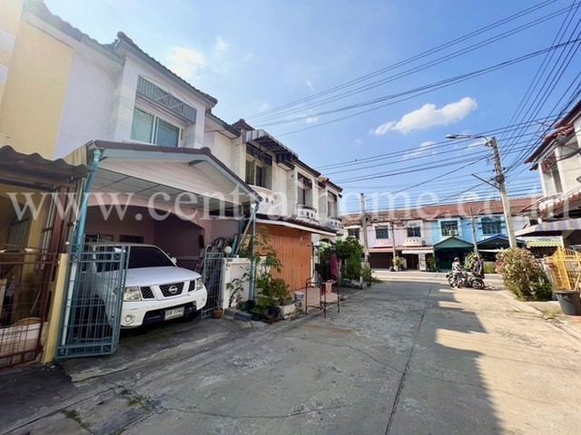 ทาวน์เฮ้าส์ ปิยวรารมย์ 3 บ้านกล้วย – ไทรน้อย ใกล้ รถไฟฟ้า สายสีม่วง