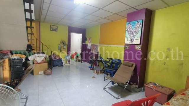 P1ทาวน์เฮ้าส์ หมู่บ้านแอร์วิลล่า ลำลูกกา คลอง 2 ใกล้ ตลาดนานาเจริญ