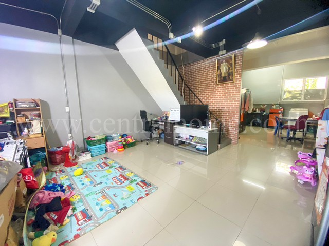 P1ทาวน์เฮาส์ รามอินทรา สุขาภิบาล 5 ใกล้ BTS วัดพระศรีมหาธาตุ