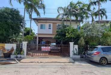 หมู่บ้าน เค.ซี.เนเชอรัลวิลล์ บางนา-เทพารักษ์ : 58 ตร.วา 234 ตร.ม. 3 ห้องนอน / 2 ห้องน้ำ