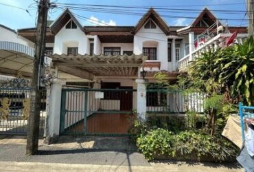 WW246 ขาย หมู่บ้านยูริ ซอยประชาราษฎร์บำเพ็ญ 20 บ้านหันทิศตะวันออก