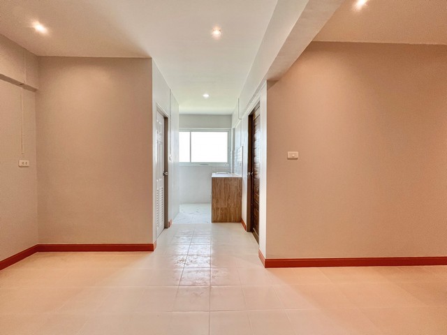 For Sale : Thalang, Room at Ban Pon, 1 Bedroom 1 Bathroom, 2nd flr.
