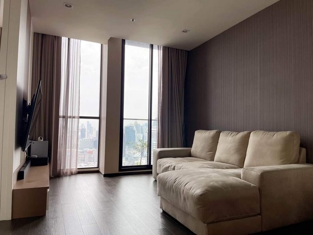 Noble Ploenchit Condominium Next to BTS Ploen Chit, Embassy