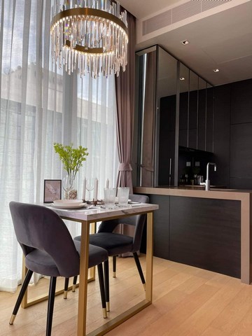 Fully furnished 1 bedroom condominium for rent at 28 Chidlom – 400 m. from Chit Lom BTS station