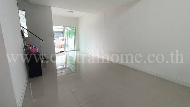 ทาวน์เฮ้าส์ บ้านพฤกษา 87/2 ศรีนครินทร์ – บางนา ใกล้ เซ็นทรัลบางนา