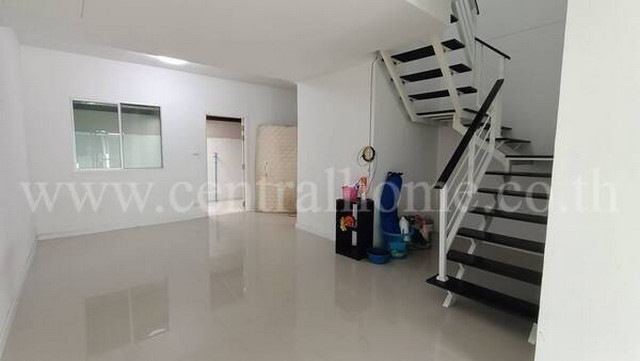 ทาวน์เฮ้าส์ บ้านพฤกษา 87/2 ศรีนครินทร์ – บางนา ใกล้ เซ็นทรัลบางนา