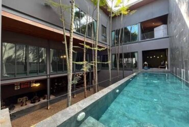 LVPP51772 ขายบ้านเดี่ยว นาคนิวาส 21 สุดหรู 3 ชั้น Ultra  Luxury Modern บนที่ดิน 101 ตารางวา พร้อมสระว่ายน้ำ