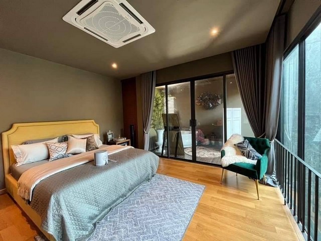 LVPP51772 ขายบ้านเดี่ยว นาคนิวาส 21 สุดหรู 3 ชั้น Ultra  Luxury Modern บนที่ดิน 101 ตารางวา พร้อมสระว่ายน้ำ