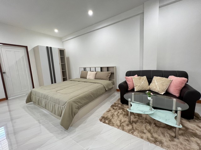 For Sale : Room at Koh Sirey, 1 Bedroom 1 Bathroom, 3rd flr.