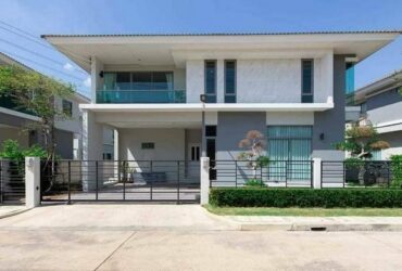 ขายบ้านเดี่ยว 2 ชั้น  Perfect Place พระราม 9 – กรุงเทพกรีฑา 204 ตรม. 63.10 ตรว. 3 ห้องนอน 4 ห้องน้ำ บิ้วอิน ตกเเต่งพร้อมอยู่
