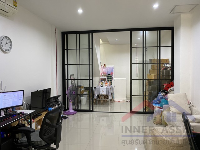 ขายทาวน์เฮ้าส์ Renovate แล้ว ม.บ้านเอื้องหลวง วัดชลอ บางกรวย นนทบุรี ใกล้โลตัสพระราม5