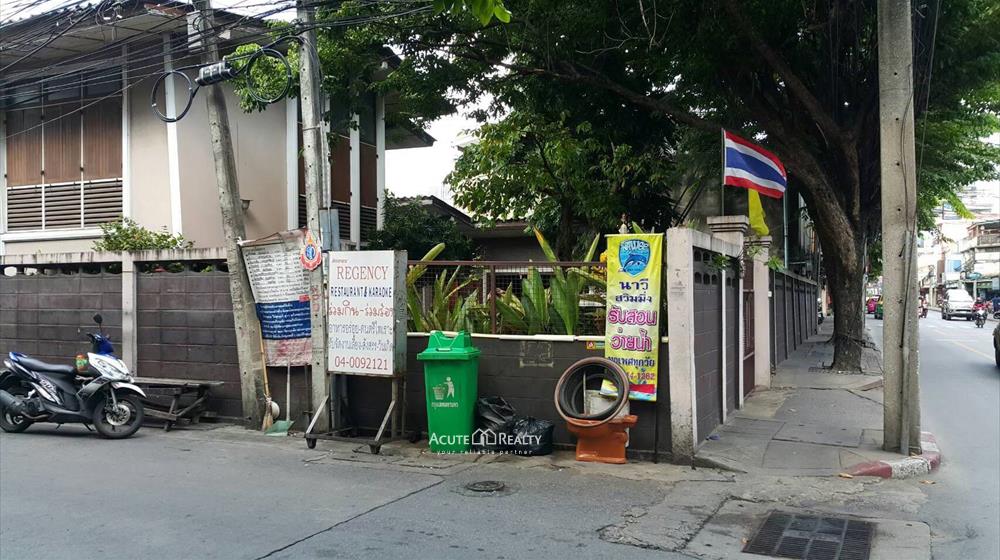 ขายบ้านพร้อมที่ดิน 228 ตร.ว. ติดถนนสุทธิสารวินิจฉัย ใกล้ซอยอินทามระ 8 ทำเลเยี่ยม