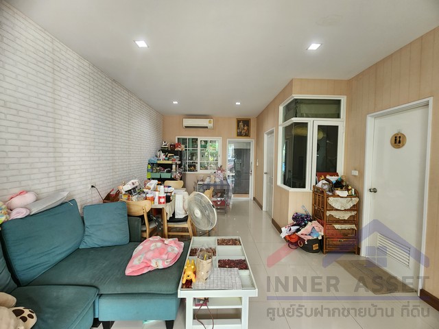 ขายทาวน์เฮ้าส์ หลังมุม โกลเด้น ทาวน์2 ลาดพร้าว เกษตรนวมินทร์ ถนนเกษตร นวมินทร์ 42แยก27  บึงกุ่ม กรุงเทพ