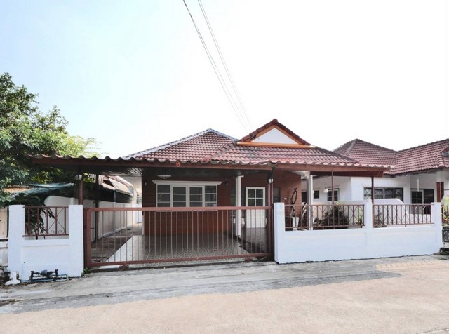 บ้านเดี่ยว โซนวัดโขดหิน บ้านอยู่ต้นซอย ค้าขายได้ ผ่อน 8000