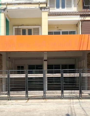ให้เช่าและขายทาวน์โฮม 3 ชั้น หมู่บ้านสหโชค รามอินทรา 34 เนื้อที่27 ตรว ใกล้โรงเรียนนานาชาติกีรพัฒน์ ย่านเลียบด่วนรามอินทรา