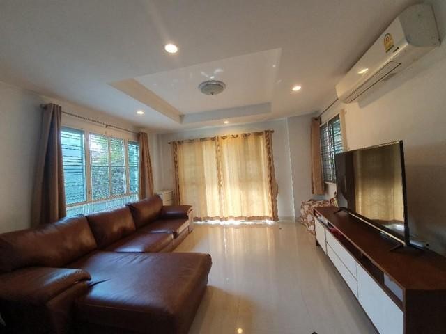 ให้เช่าบ้านเดี่ยว 2ชั้น หมู่บ้านชวนชื่นโมดัส-แจ้งวัฒนะ ถนนเลี่ยงเมืองปากเกร็ด นนทบุรี รหัสC5475