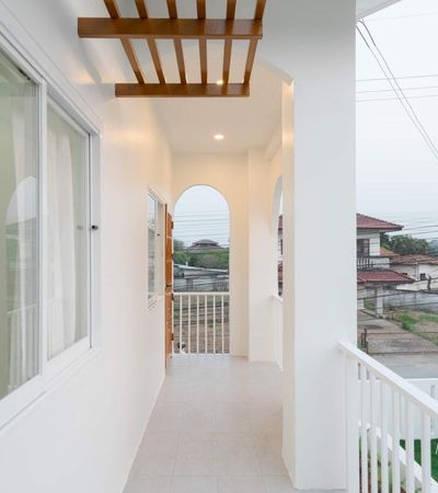 TOWN HOUSE MINIMAL ถ่ายรูปสวยทุกมุม พร้อมพื้นที่สวนกว้างๆ ทำเลดี ราคาน่าโดน