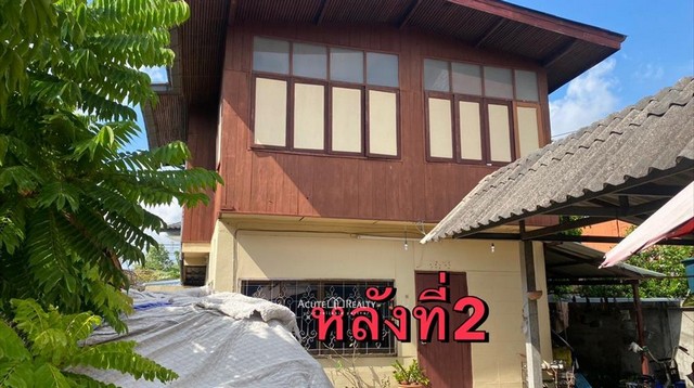 ขายบ้านสองชั้น จำนวน 2 หลัง ใกล้ถนนวัวลาย จ.เชียงใหม่