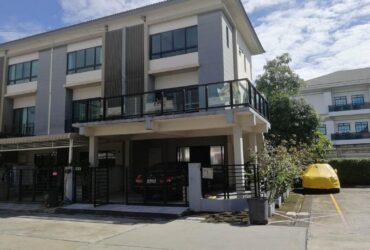 BH2094 for rent ให้เช่าทาวน์โฮม 3ชั้น โครงการ เดอะคอนเนคอัพ3 ซอยเฉลิม พระเกียรติ 67 เหมาะพักอาศัย