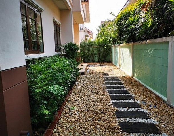 POR2287 ให้เช่า ขาย บ้านเดี่ยว หมู่บ้าน ธารารมณ์ พาร์คเวย์ ชาเล่ต์ รามคำแหง 190/1   ใกล้ นานาชาติ ร่วมฤดี
