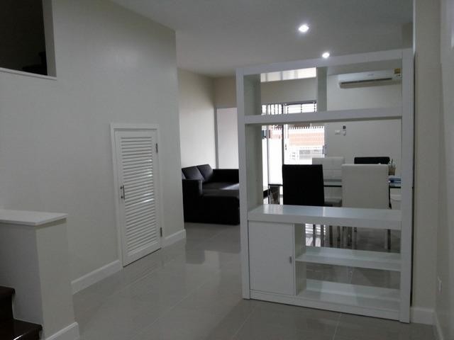 PTM22 ให้เช่า ขาย ทาวน์โฮม นลิน อเวนิว 2 รามคำแหง144 NALIN AVENUE RAMKHUMHAENG พร้อมเฟอร์นิเจอร์ หลังริม
