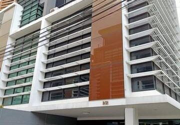 ให้เช่าอาคาร6ชั้น ลาดพร้าว 101 หลังมุม มีลิฟท์ The Primary ลาดพร้าว พื้นที่ใช้สอย 550 ตรม.มี 6 ห้องน้ำ ติดตั้งแอร์  ใกล้เดอะเมอล์บางกะปิ