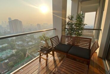 ขายพร้อมผู้เช่าคอนโดหรู เดอะ สุโขทัย เรสซิเด้นซ์  คอนโดหรูย่านถนนสาทร
