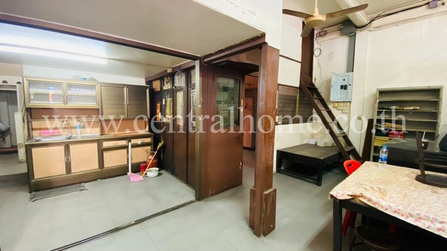 อาคารพาณิชย์ ย่านราชวัตร เขตดุสิต ทำเลทอง ใจกลางเมือง