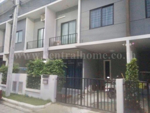 P1 ทาวน์โฮม เดอะ คัลเลอร์ส บางนา-วงแหวน 2 ใกล้ Mega Bangna