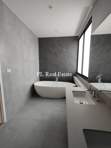 POR2294 ขาย ให้เช่า ทาวน์โฮม ไอเรส พระราม 9 AIRES RAMA 9 ใกล้เดอะไนท์ พระราม 9 มหาวิทยาลัยเอแบค เหมาะทำ Office