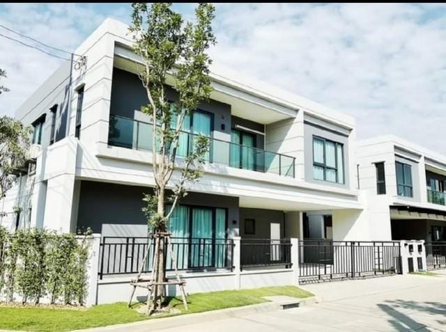 POR2300  ให้เช่าบ้านเดี่ยว CENTRO เซนโทร บางนา Fully firnished ใกล้เมกะบางนา 150,000 บาท/เดือน