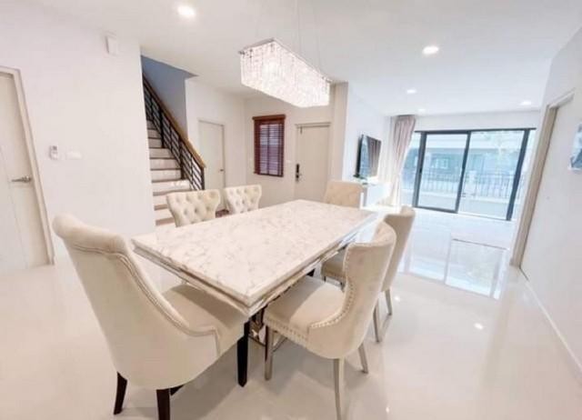 POR2300  ให้เช่าบ้านเดี่ยว CENTRO เซนโทร บางนา Fully firnished ใกล้เมกะบางนา 150,000 บาท/เดือน