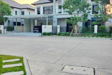 บ้านสวย เฟอร์ครบ พัฒนาการ 93-97แปลงมุม 5นอน  ให้เช่าใหญ่ที่สุด บ้านใหญ่ที่สุดในโครงการ 6น้ำ 395ตรม.
