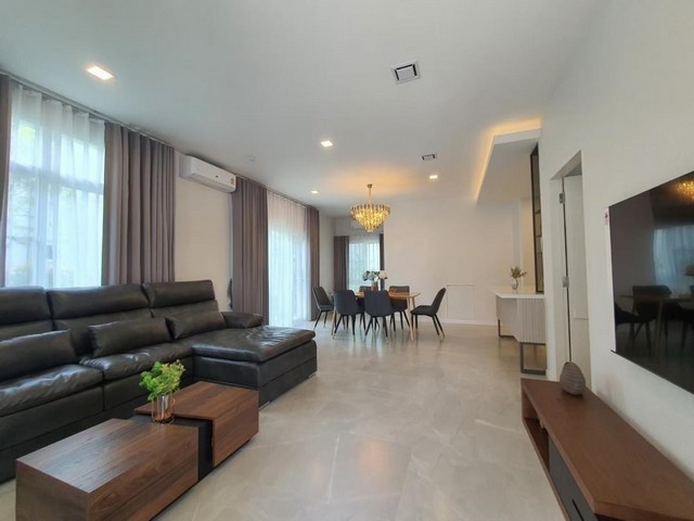 POR2302 ให้เช่า บ้านเดี่ยว 2 ชั้น หมู่บ้านมัณฑนา บางนา-วงแหวน รามคำแหง 2 Mantana Bangna-Wongwaen ทะลุออกเลียบมอเตอร์ได้ ใกล้ห้างMegaบางนา