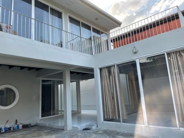 ให้เช่าบ้านเดี่ยว 2 ชั้นรีโนเวทใหม่ ย่านสุทธิสาร รัชดา ห้วยขวาง พื้นที่ใช้สอย 180 ตรม. 3 ห้องนอน 3 ห้องน้ำ ใกล้MRTสุทธิสาร