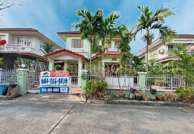 บ้านเดี่ยว หมู่บ้าน วรารมย์ เพชรเกษม 81 ใกล้ เดอะมอลล์ บางแค
