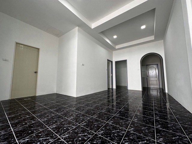 For Sales : Wichit, Town Home @Tarntong 2, 3 Bedrooms 1 Bathrooms