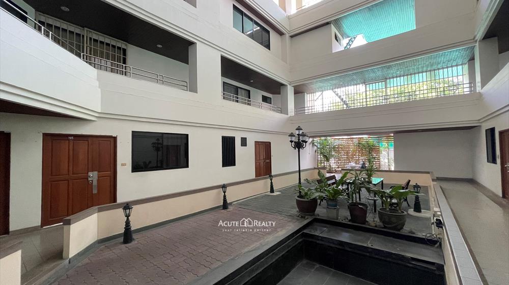 ขายคอนโดมิเนียม 2 ชั้น ย่านสาทร ห้องขนาดใหญ่ "สามภูมิ การ์เด้น" ทำเลดีมาก