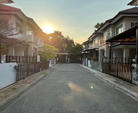 ให้เช่าบ้านเดี่ยว2ชั้น หมู่บ้านนราณีสิริเกษตร-นวมินทร์ ซอยลาดปลาเค้า 43 เกษตรนวมินทร์