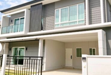 ให้เช่าบ้านเดี่ยว เซนโทร พหลโยธิน วิภาวดี 2 เนื้อที่ 60ตรว มี 3 ห้องนอน4ห้องน้ำ ใกล้ฟิวเจอร์รังสิต